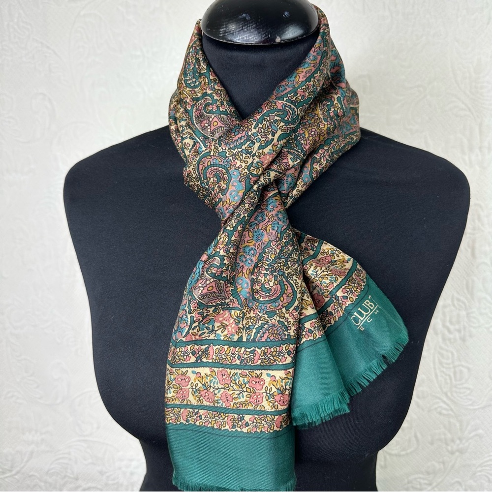 Echo Club 7 Silk VTG Paisley Oblong Fringed Scarf